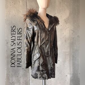 DONNA SALYERS Fabulous Fur Camo Anorak Coat With Faux Fur-Trimmed Hood Size XS